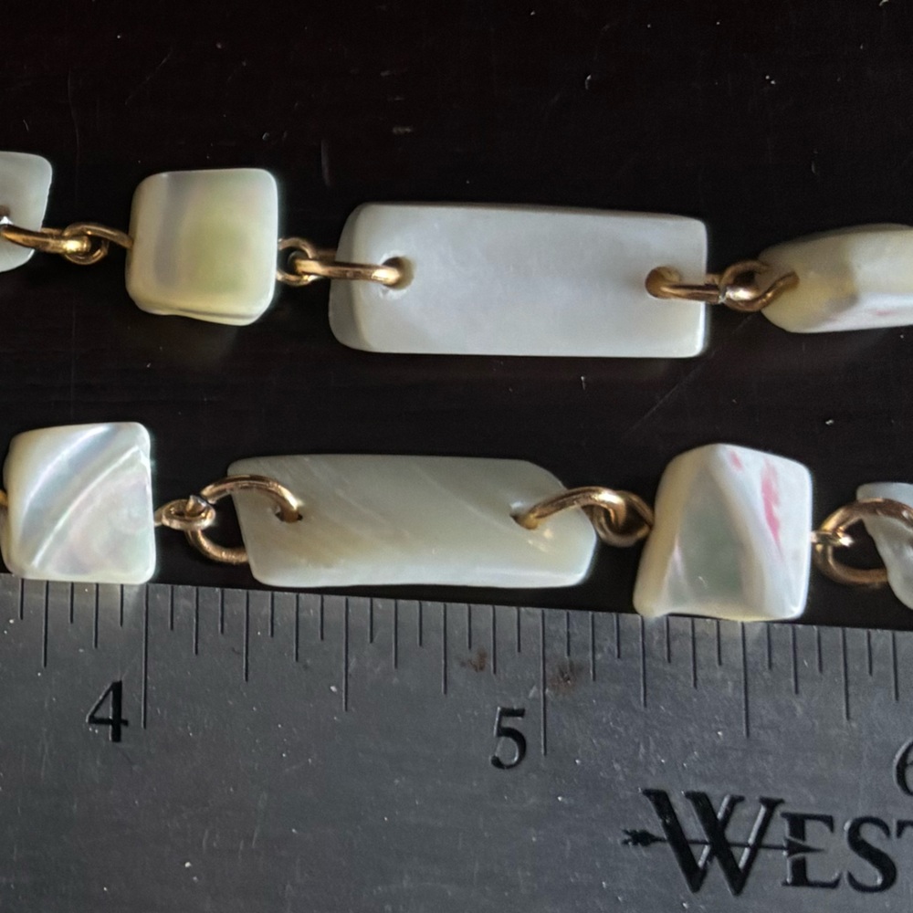 Mother of Pearl vintage necklace - Picture 8 of 9